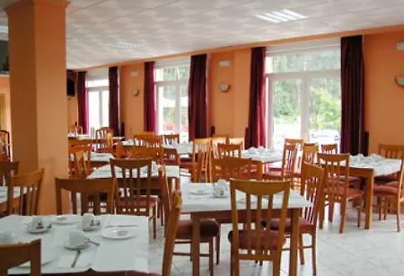 Vida Chamuinas Hotel