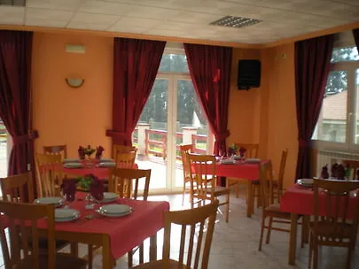 Vida Chamuinas Hotel